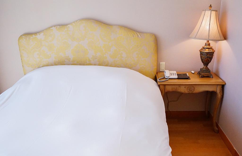 סאוגוויפו Lake Hills Jeju Resort מראה חיצוני תמונה