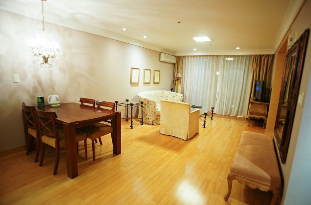 סאוגוויפו Lake Hills Jeju Resort מראה חיצוני תמונה