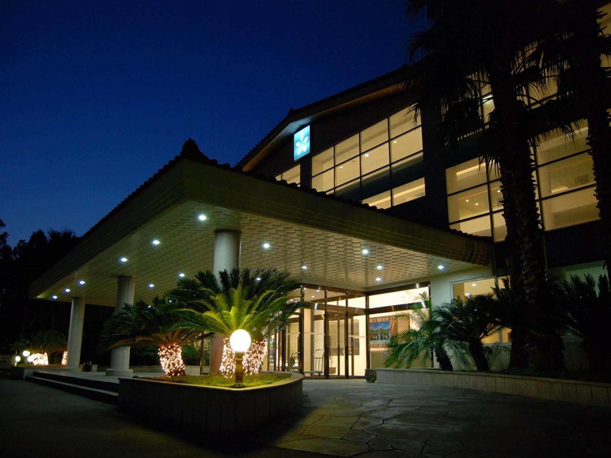 סאוגוויפו Lake Hills Jeju Resort מראה חיצוני תמונה